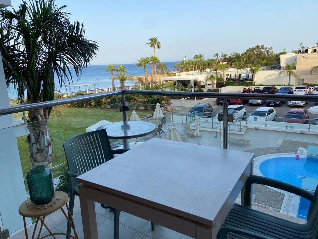 Coralli Superior Seaview Protaras Exteriér fotografie